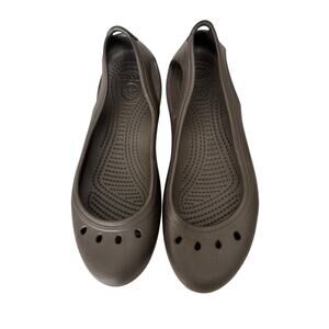 Crocs Ballet Flats Women’s 8 Shoes Comfort Dark Brown Black